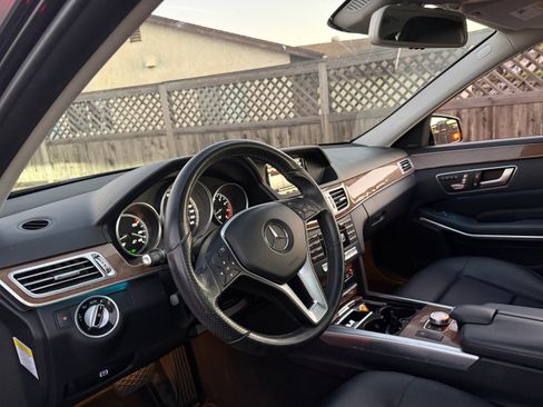 Used 2014 Mercedes-Benz E 350 Sedan image 6