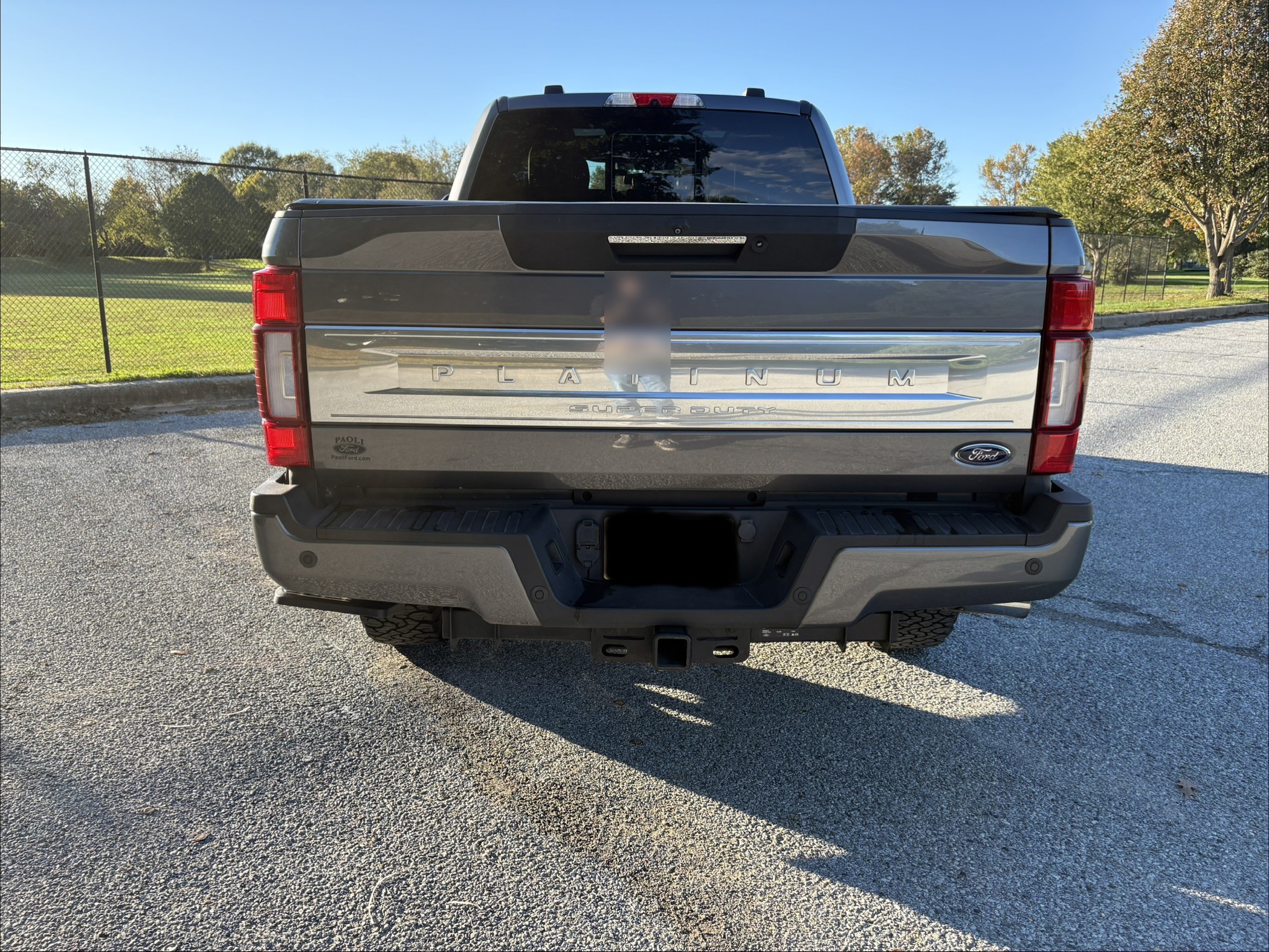 Used 2022 Ford F250 Platinum w/ FX4 Off-Road Package AWD/4WD image 6