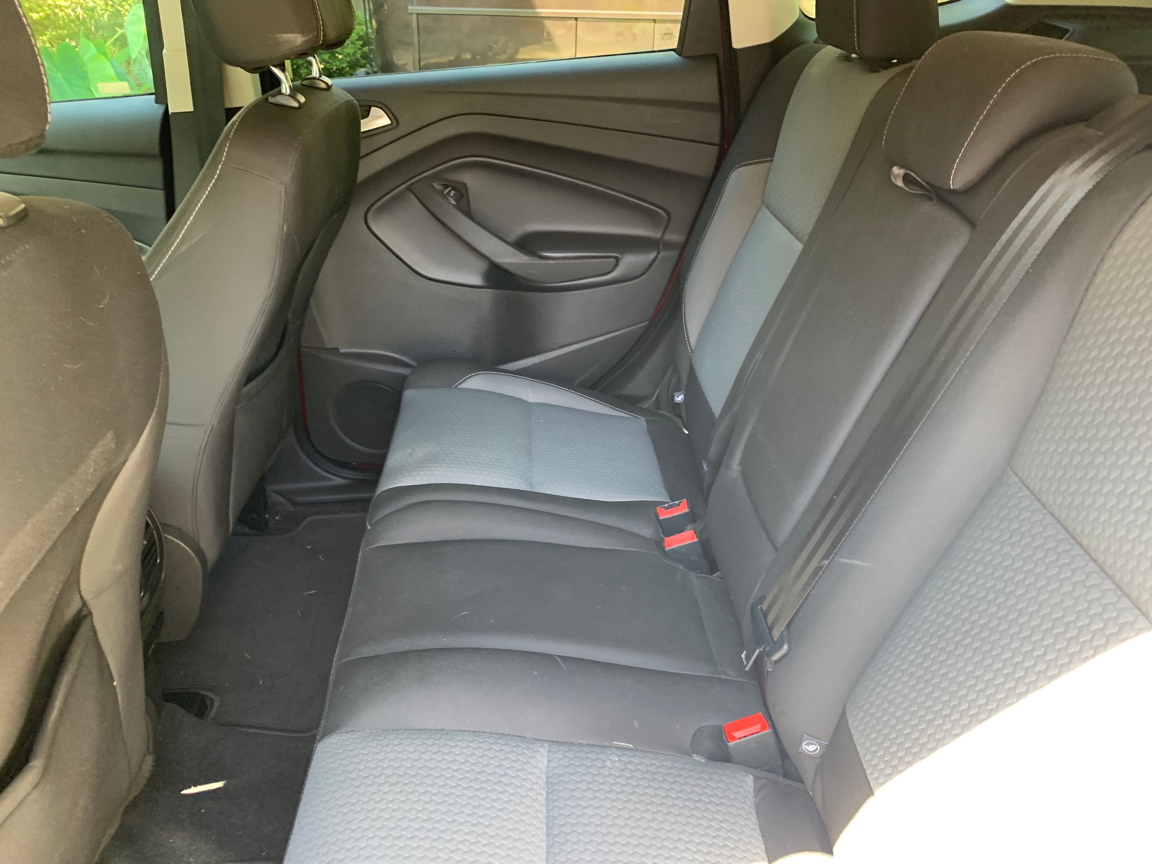 Used 2017 Ford Escape SE w/ Equipment Group 201A FWD image 12