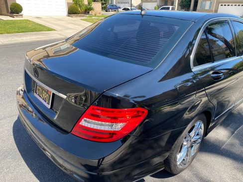 Used 2014 Mercedes-Benz C 250 Sedan image 8