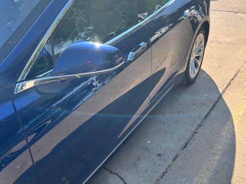 Used 2017 Tesla Model S 75D image 2