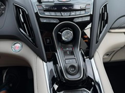 Used 2026 Acura RDX SH-AWD w/ Technology Package image 10