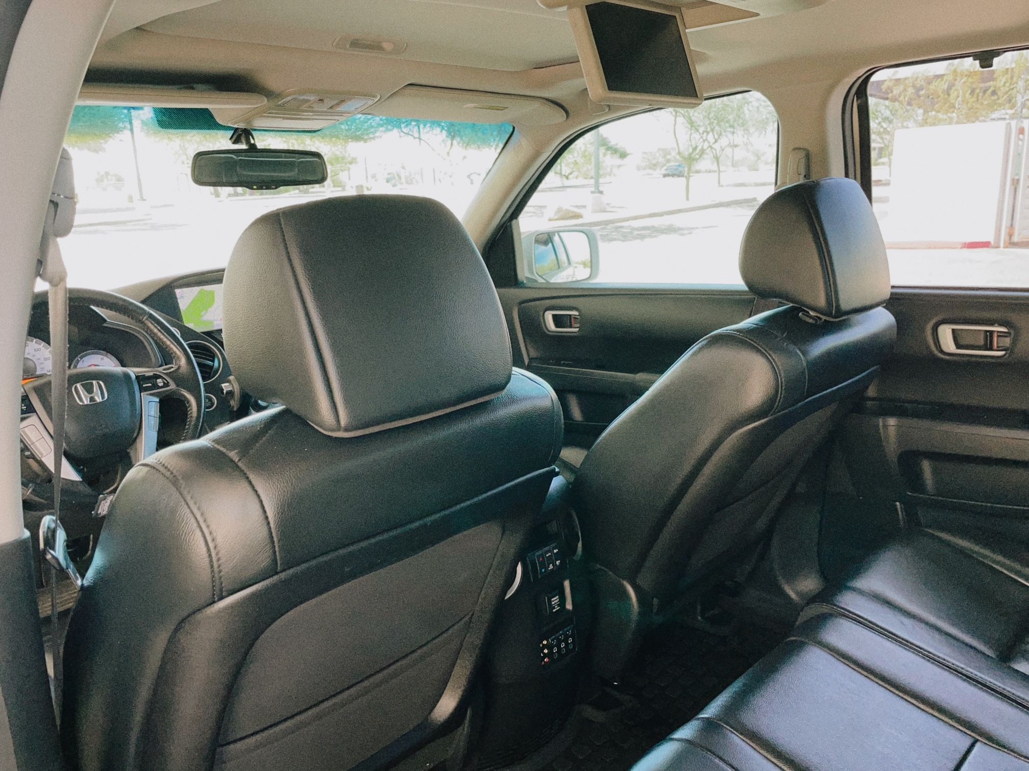 Used 2012 Honda Pilot Touring image 17