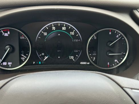 Used 2019 Buick LaCrosse Preferred FWD image 15