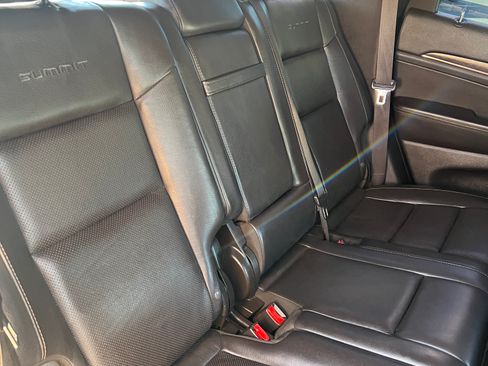 Used 2014 Jeep Grand Cherokee Summit image 18