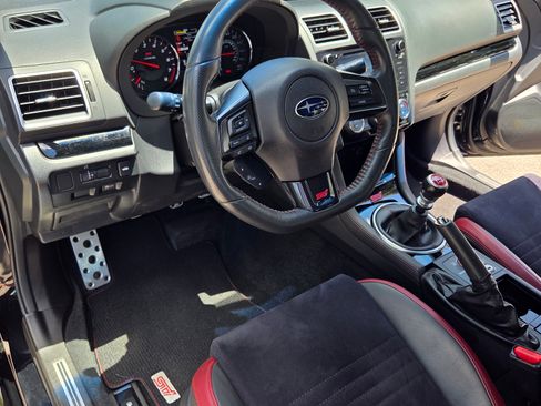 Used 2019 Subaru WRX STI image 11