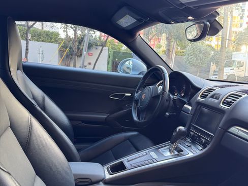 Used 2015 Porsche Cayman image 14