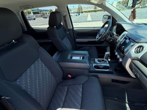 Used 2021 Toyota Tundra SR5 w/ Trail Edition AWD/4WD image 9