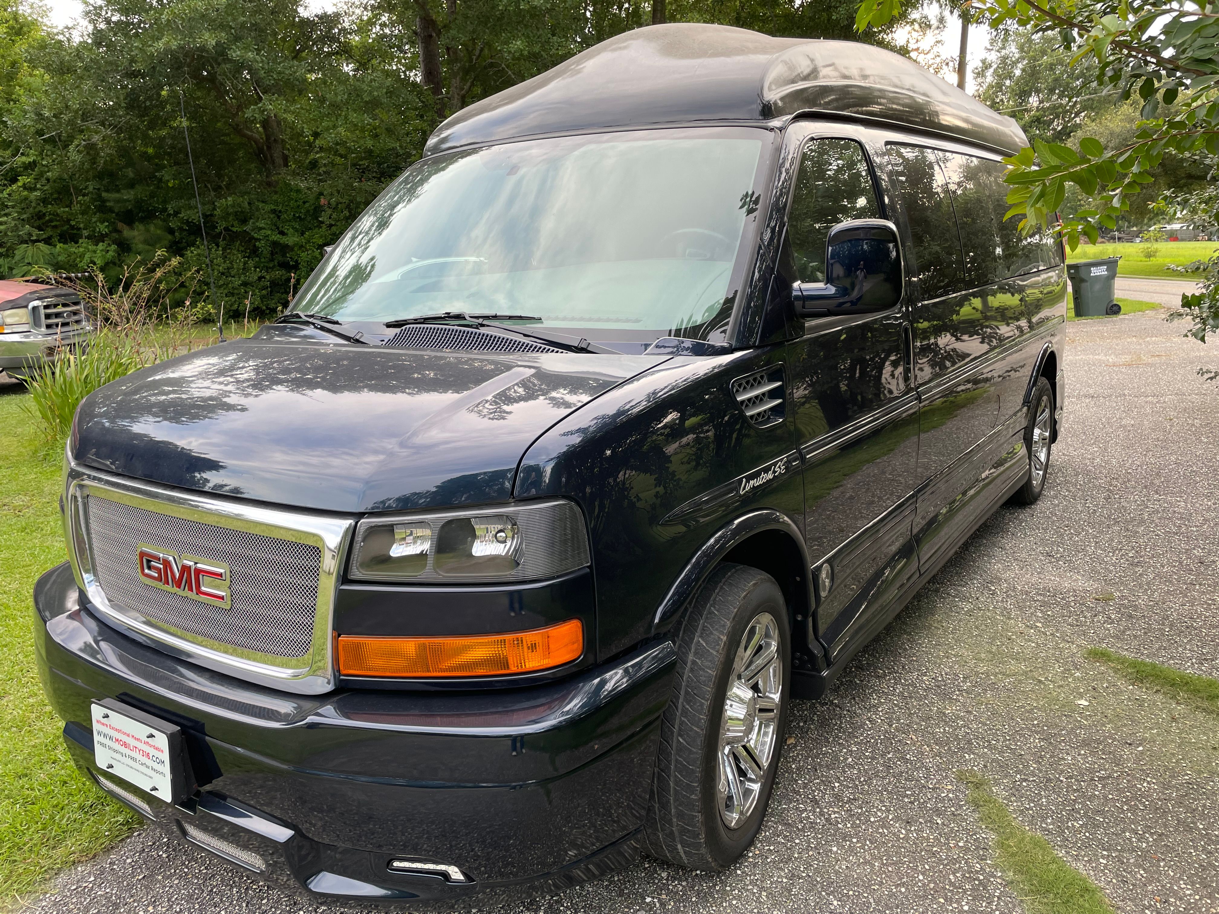 Used 2014 GMC Savana 2500 Extended RWD image 31