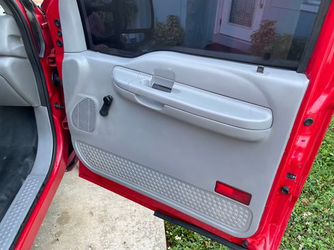 Used 2003 Ford F250 XL image 15