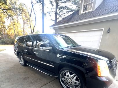 Used 2007 Cadillac Escalade ESV AWD w/ Information Package