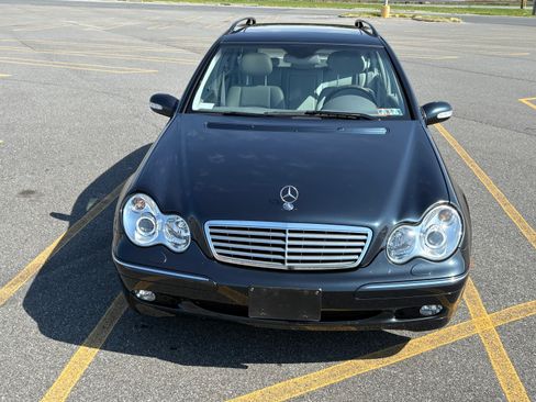 Used 2004 Mercedes-Benz C 320 4MATIC Wagon image 1