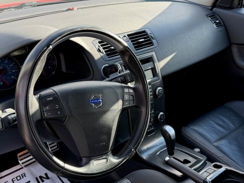 Used 2013 Volvo C30 T5 R-Design image 8