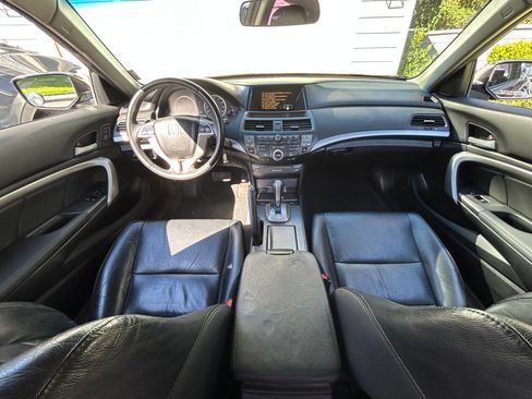 Used 2011 Honda Accord EX-L image 7
