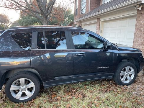 Used 2014 Jeep Compass Sport w/ Power Value Group image 1