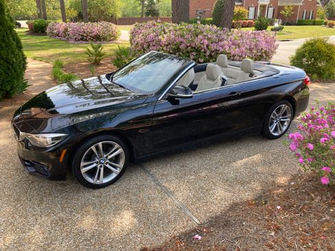 Used 2018 BMW 430i Convertible image 1