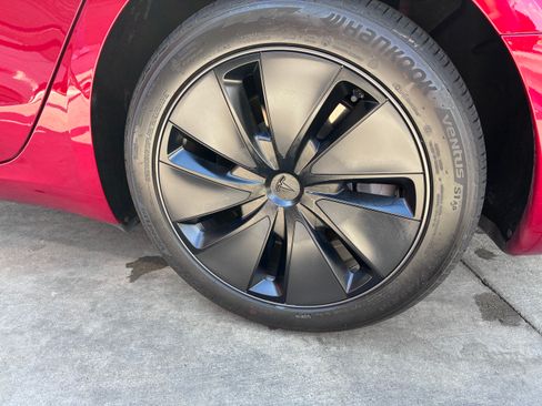 Used 2024 Tesla Model 3 Long Range RWD image 5