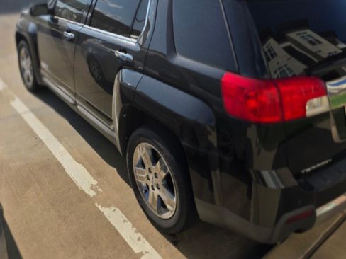 Used 2012 GMC Terrain SLT FWD image 4