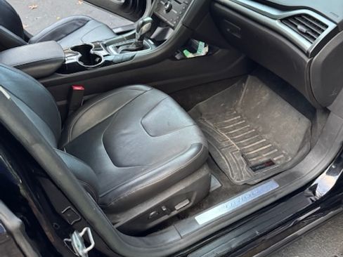 Used 2016 Ford Fusion Energi Titanium image 9