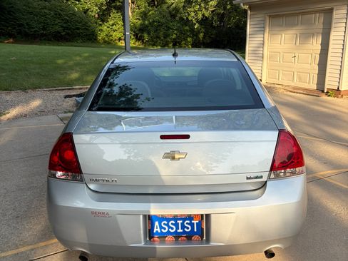 Used 2012 Chevrolet Impala LS FWD image 8