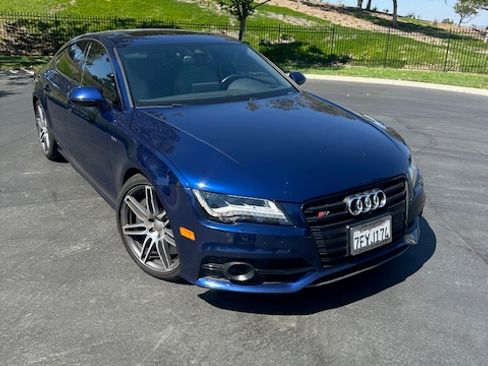 Used 2014 Audi S7 Prestige w/ Driver Assistance Package image 1