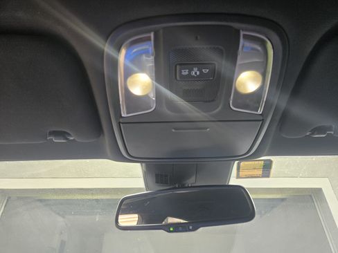 Used 2019 Kia Stinger GT AWD/4WD image 16
