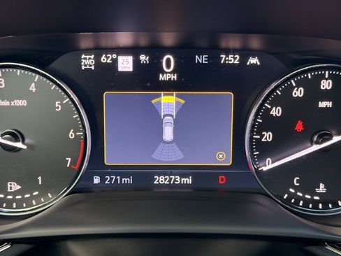 Used 2021 Buick Envision Avenir w/ Technology Package II AWD/4WD image 27