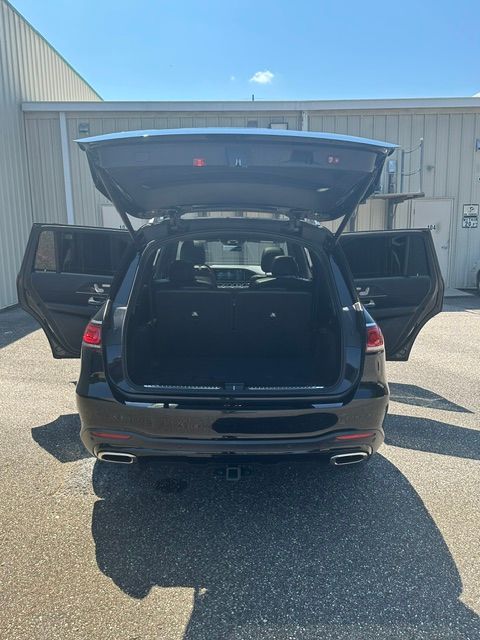 Used 2021 Mercedes-Benz GLS 580 4MATIC image 14