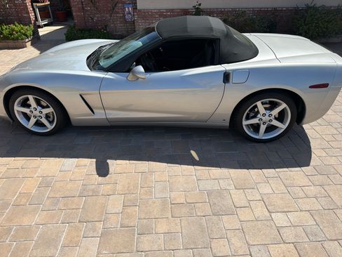 Used 2007 Chevrolet Corvette Convertible 2D w/ Preferred Equipment Group image 6