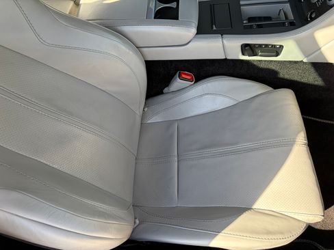 Used 2015 Aston Martin V8 Vantage GT image 22