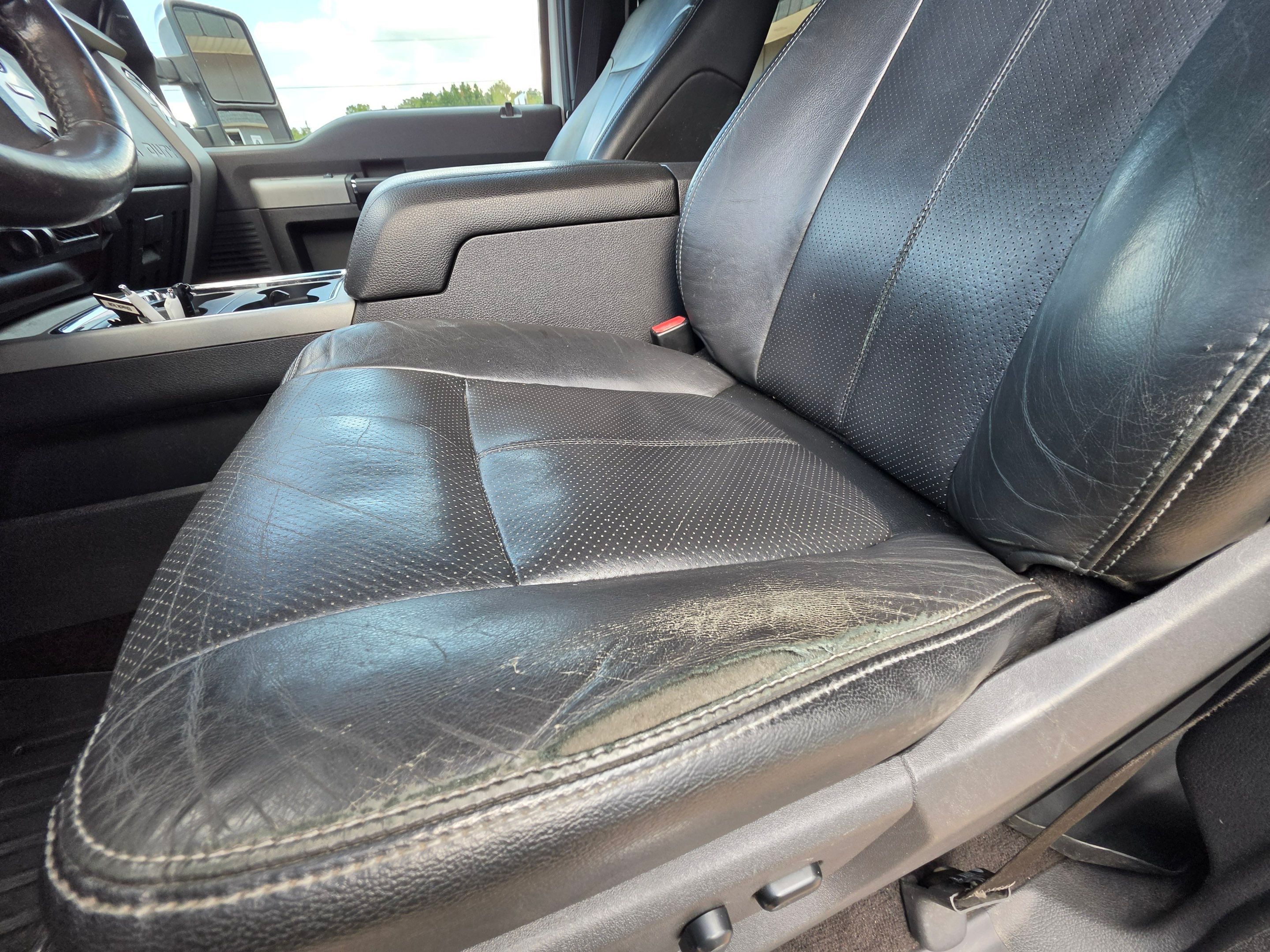 Used 2015 Ford F250 Lariat w/ Lariat Ultimate Package AWD/4WD image 15
