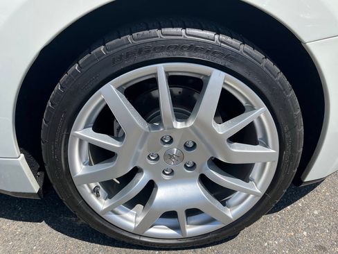 Used 2013 Maserati GranTurismo Convertible image 30