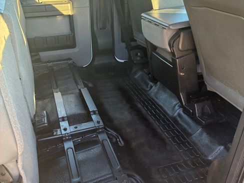 Used 2013 Ford F250 XL w/ PWR Equipment Group image 12