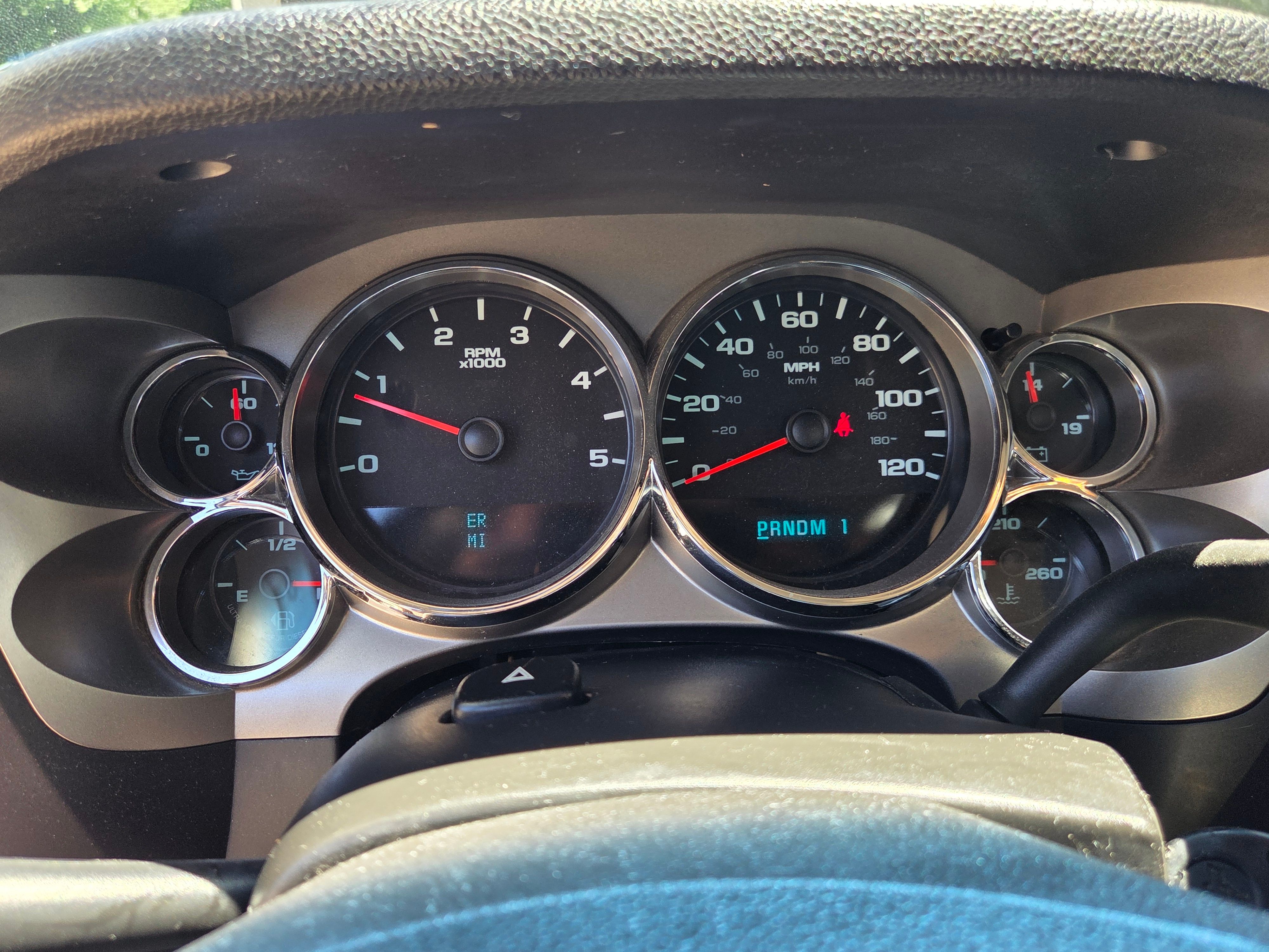 Used 2010 Chevrolet Silverado 2500 LT w/ Interior Plus Package AWD/4WD image 15