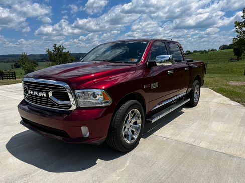 Used 2018 RAM 1500 Limited AWD/4WD image 1