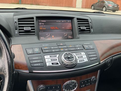 Used 2008 INFINITI M35 x w/ Technology Pkg AWD/4WD image 11