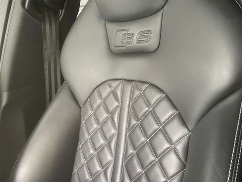 Used 2016 Audi S6 Prestige w/ Prestige Package image 20