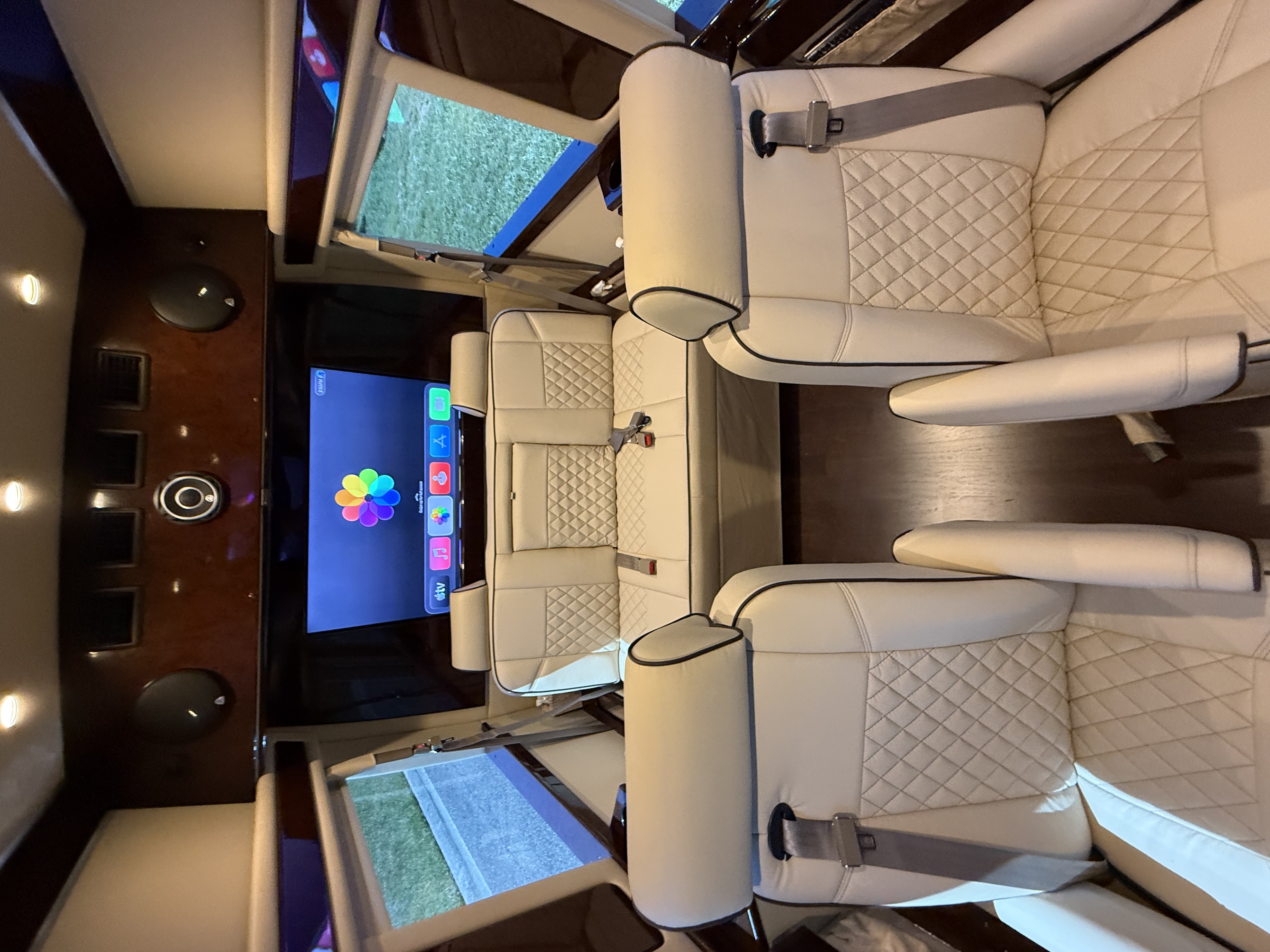Used 2014 Mercedes-Benz Sprinter 2500 image 14