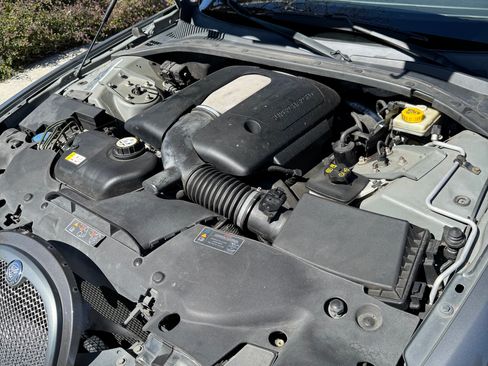 Used 2005 Jaguar S-TYPE R image 20