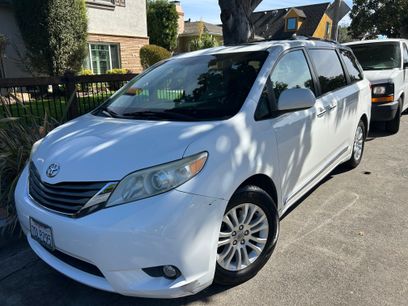 Used 2011 Toyota Sienna XLE w/ XLE Navigation Pkg