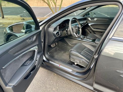 Used 2023 Audi S6 Prestige AWD/4WD image 4