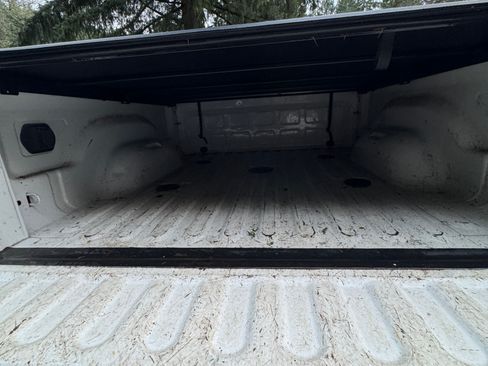 Used 2018 RAM 3500 Tradesman w/ Chrome Appearance Group image 8