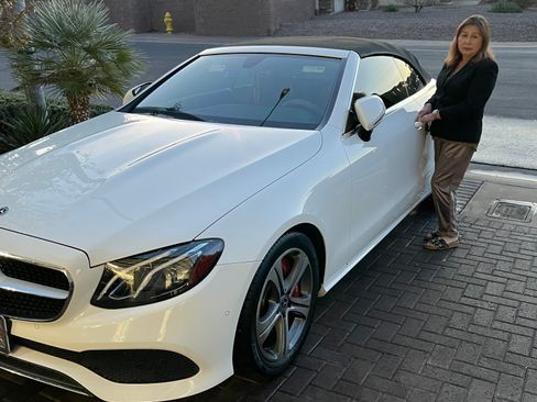 Used 2018 Mercedes-Benz E 400 Cabriolet image 4