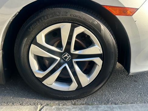 Used 2018 Honda Civic LX image 15