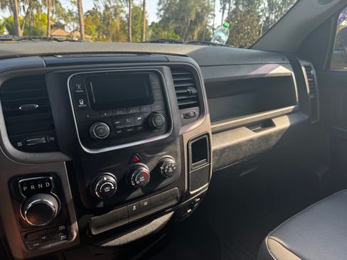 Used 2019 RAM 1500 Express image 8
