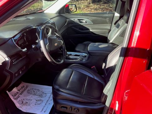 Used 2018 Chevrolet Traverse Premier image 5