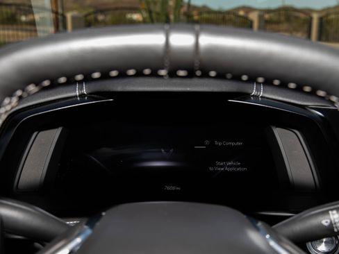 Used 2023 Chevrolet Corvette Stingray Coupe 2D image 9