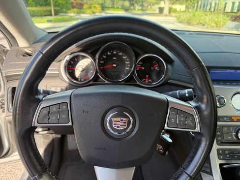 Used 2013 Cadillac CTS Luxury image 11