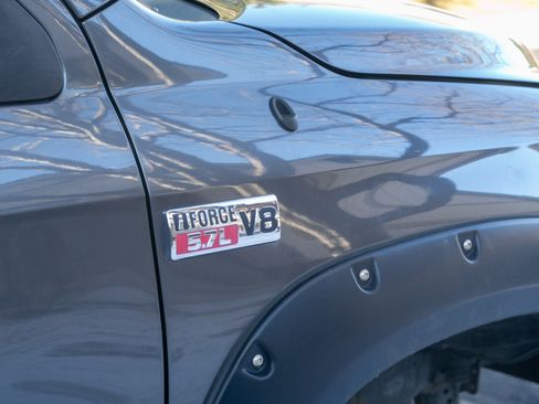 Used 2012 Toyota Tundra SR5 image 8