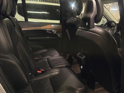 Used 2018 Volvo XC90 T6 Inscription w/ Convenience Package image 12